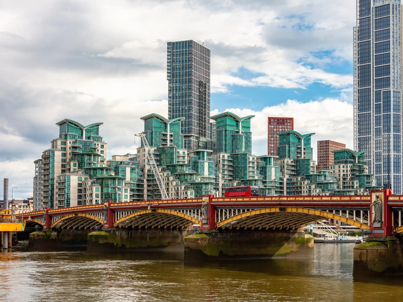 Featured image for “Bridge House, St George Wharf, Vauxhall, London SW8”