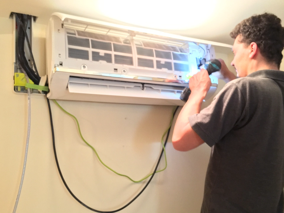 Cool You - How Easy Is It To Fit Cool You’s Internal Air Conditioning?