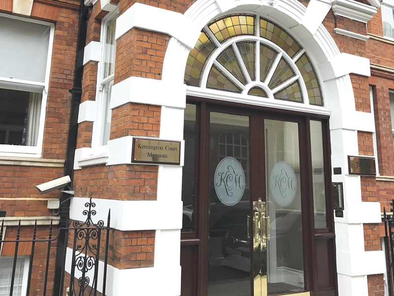 Featured image for “Kensington Court Mansions, Royal Borough of Kensington & Chelsea W8”