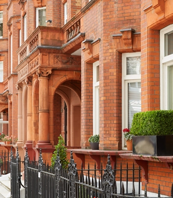 case studies for fully internal air conditioning in London - Listed Buildings